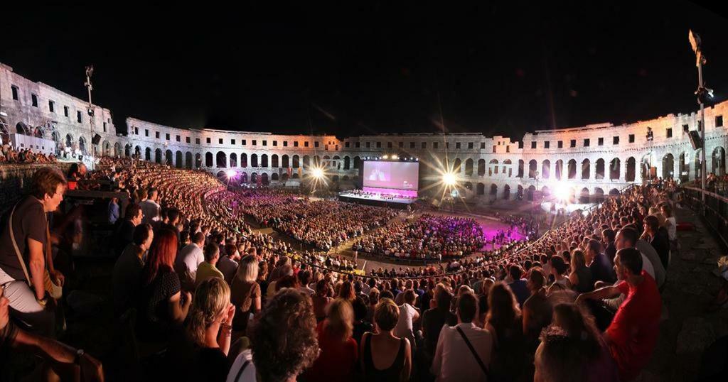 Arena Festival Daire Pula Dış mekan fotoğraf